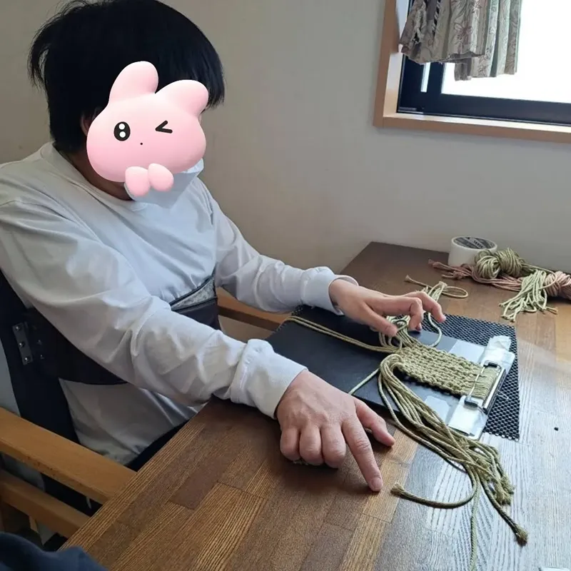 手編みコースター作り