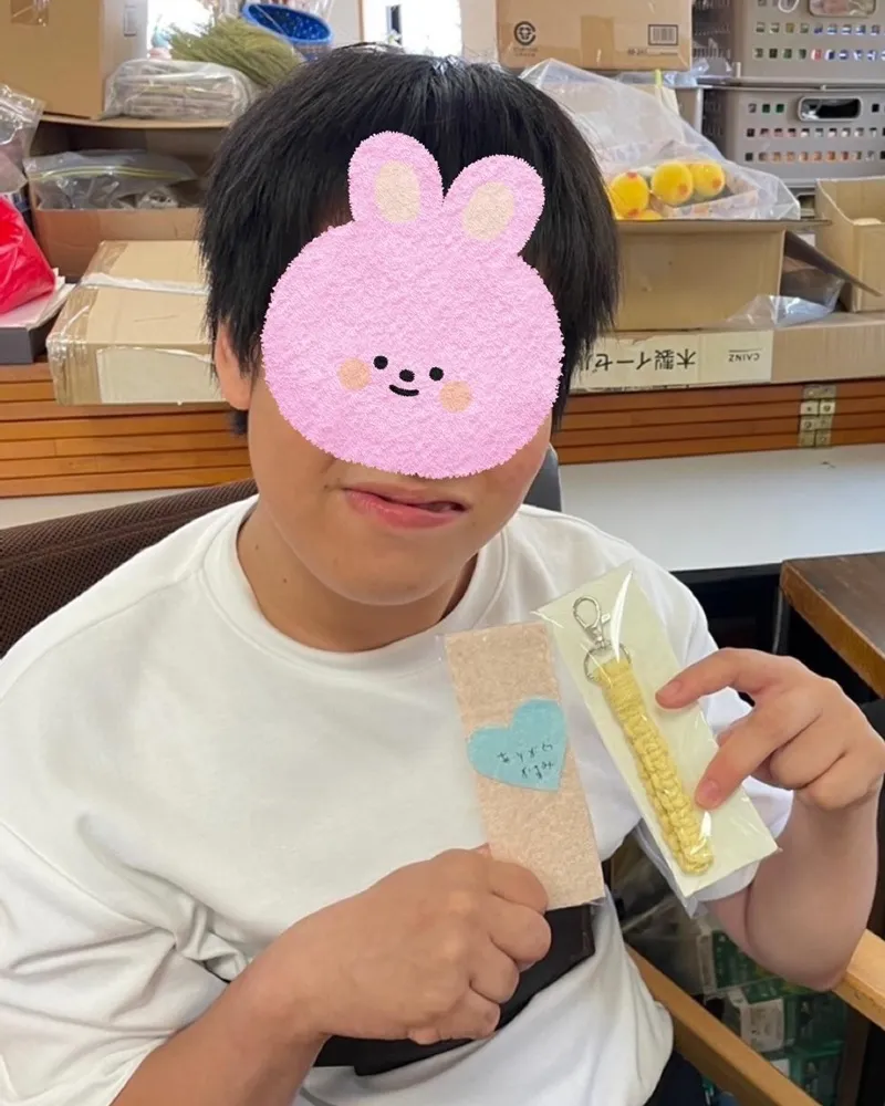 マクラメキーホルダー